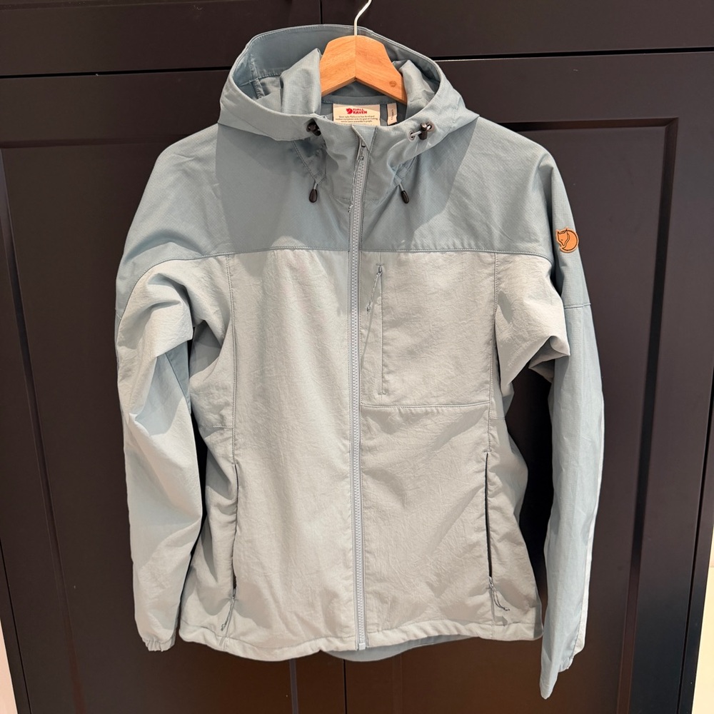 Fjallraven Women's Abisko Jacket, light dusty blue, size small. Like new!